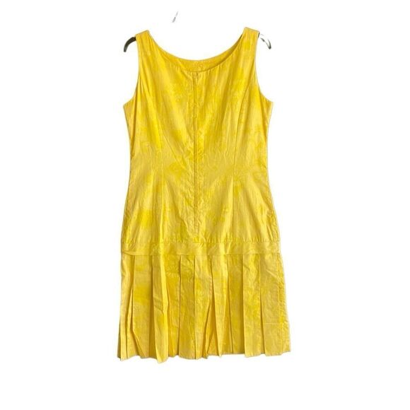 Toby Vintage Yellow Sleeveless dress with pleated bottom and Side bow. - Picture 6 of 7
